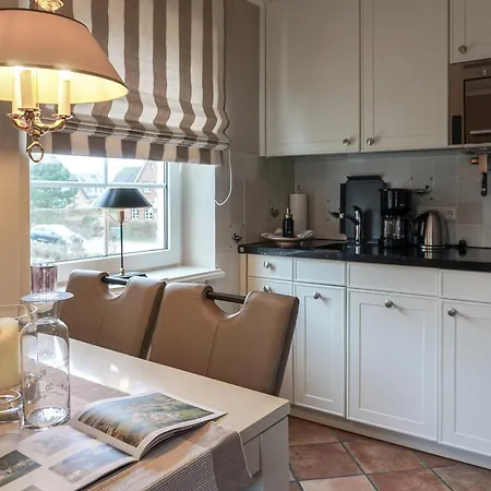 Westerbrise App 6 Apartman *